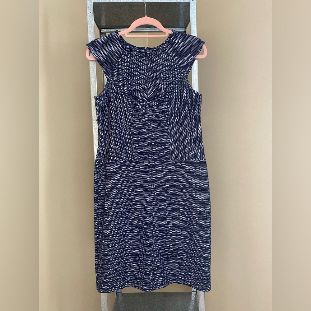 Ann Taylor Knit Business Dress in EUC!!